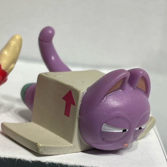 Lot of 6 Lost Kitties Figures Great Condition - Picture 4 of 7